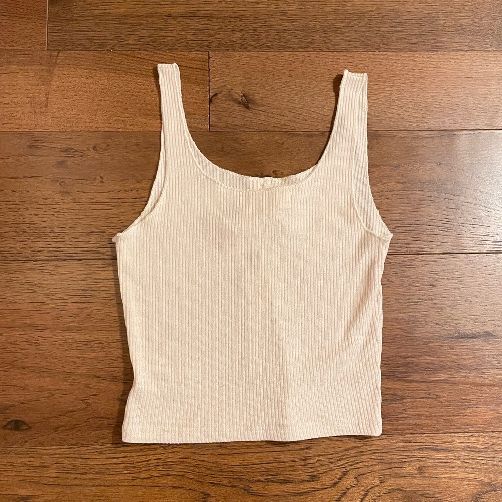 UO Ribbed Tank - Picture 2 of 8